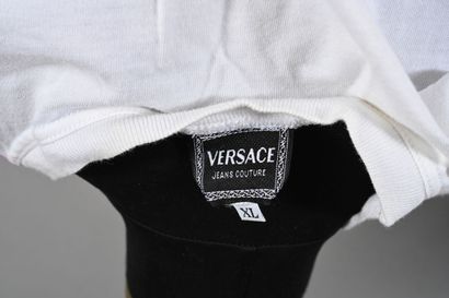 VERSACE Jeans couture. Set of two short-sleeved...
