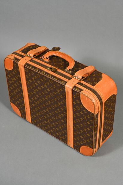 LOUIS VUITTON. Airbus suitcase in Monogram...