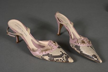 ALESSANDRO DELL'ACQUA. Paire d'escarpins...