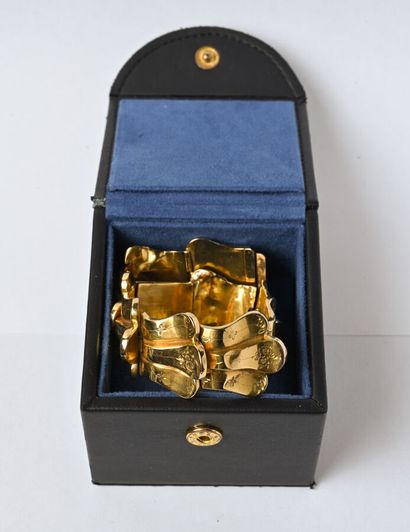 Bracelet en or jaune 18K (750/oo) à maillons...
