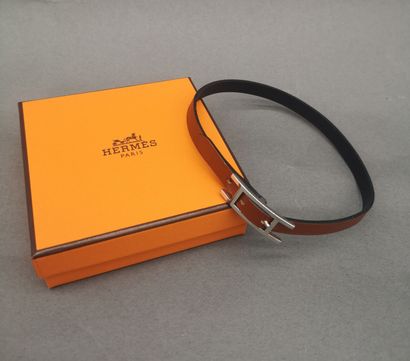 HERMES Paris. Bracelet double tour en cuir...