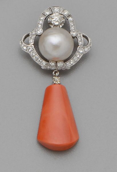 Pendentif en or gris 14K (585/oo) de style...
