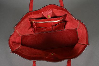 JUST A CAMPAGNE. Red grained leather bag...