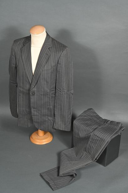 HERMES, 
Costume Homme en coton rayé gris...