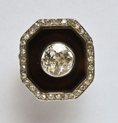 Bague Art Déco en or jaune 18K (750/oo) et...