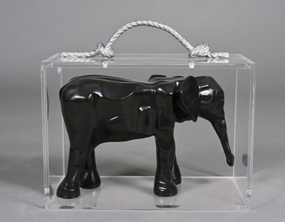 ZIVO (né en 1950).
Eléphant, 2014. 
Résine,...