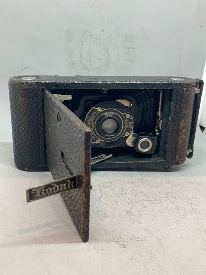 KODAK, Appareil photographique à soufflet...