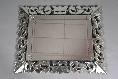 Miroir rectangulaire de style vénitien à...