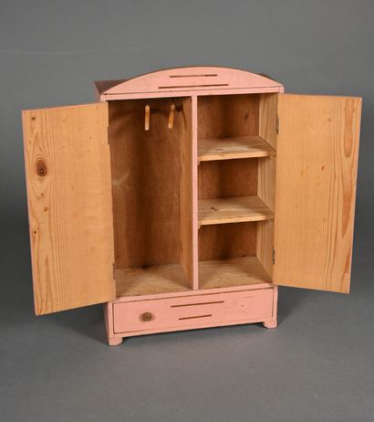 Lot de 3 meubles de poupées bois
-une armoire...