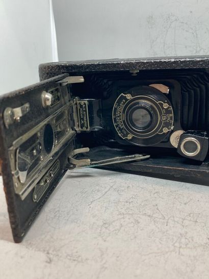 KODAK, Appareil photographique à soufflet...