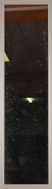 Miroir rectangulaire en bois mouluré, laqué...