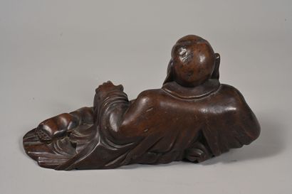 CHINE, XXe siècle
Sujet en bois sculpté représentant...
