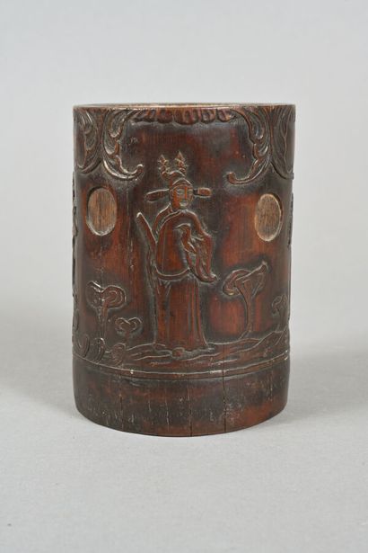 CHINE, fin XIXe siècle
Pot à pinceau bitong...