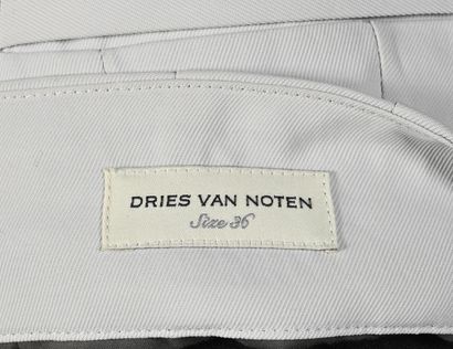 DRIES van NOTEN. 
Jupe longue fendue devant...