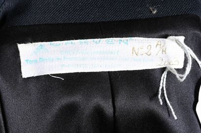 CARVEN, Automne-Hiver 2003, n° passade de...
