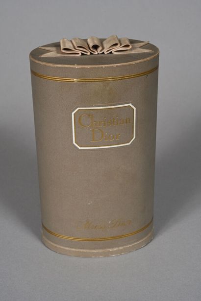 CHRISTIAN DIOR. Flacon Miss Dior figurant...