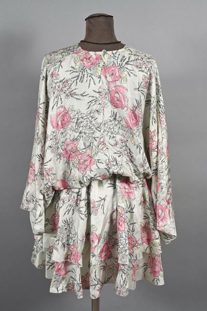 ZADIG & VOLTAIRE. 
Robe courte à profond...