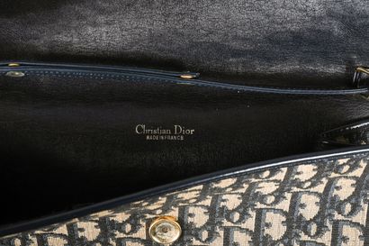 CHRISTIAN DIOR vintage, Sac plat pochette...