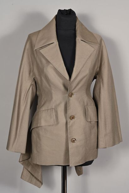 Y's par Yohji Yamamoto.
Veste en gabardine...