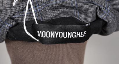 MOONYOUNGHEE.
Veste en lainage patchwork...