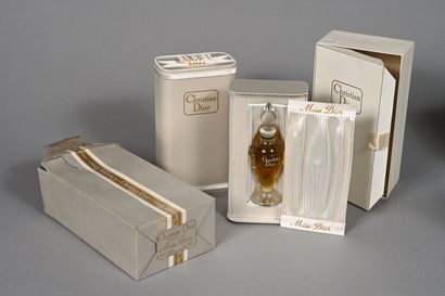 CHRISTIAN DIOR. Flacon Miss Dior figurant...