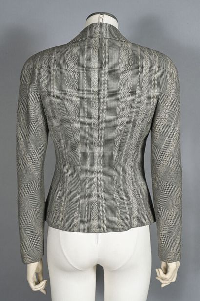 CHRISTIAN DIOR Boutique. Tailleur Prince...