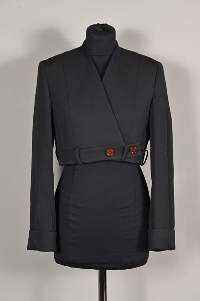 ACNE STUDIOS.
Spencer façon pantalon inversé...