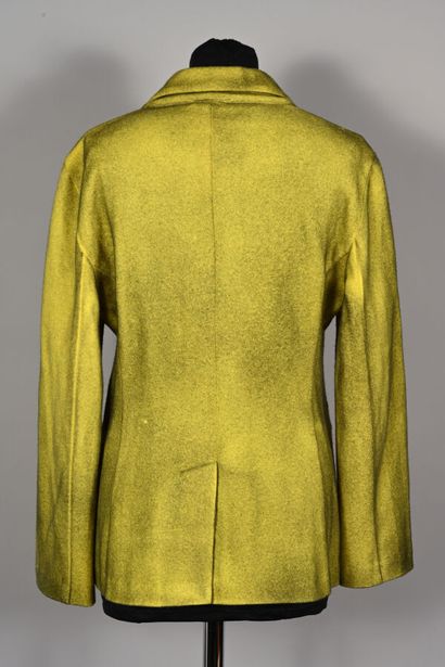 AVANT TOI.
Blazer en maille jaune chinée...