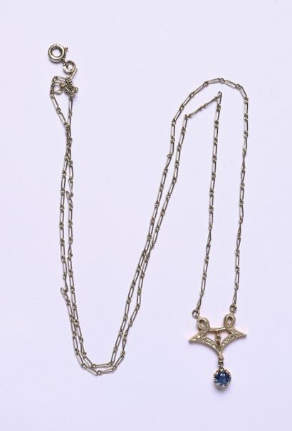 Collier en platine (850/oo) à mailles gourmettes...