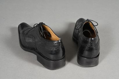 DSQUARED 2 
Paire de boitillons en cuir blanc...