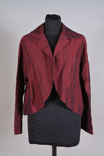 ROMEO GIGLI. Veste courte en lin lie de vin,...