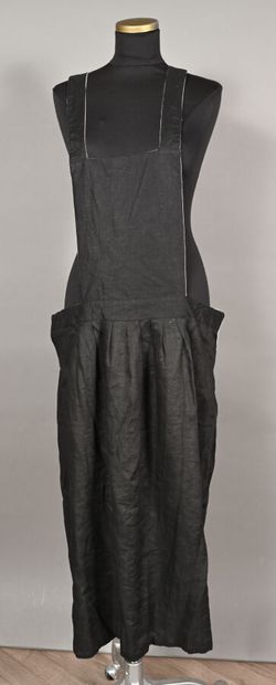 Robe salopette noire doublée blanc, panneau...