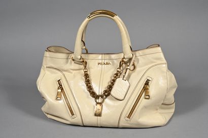 PRADA
Sac cabas BR4144 Vitello Shine en cuir...