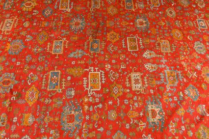 Tapis, Turquie, Ouchak 
Chaîne trame coton...