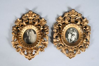 Paire de cadres dans le style Louis XV en...