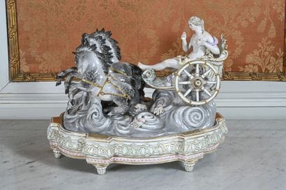 MEISSEN
Grand groupe en porcelaine à décor...