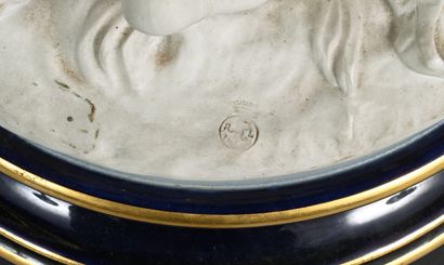 Hippolyte MOREAU, D'après 
Biscuit figurant...
