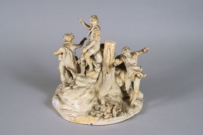 Groupe en céramique émaillée blanc figurant...