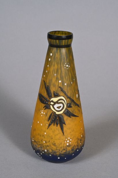 André DELATTE (1887 - 1953) - NANCY 
Vase...