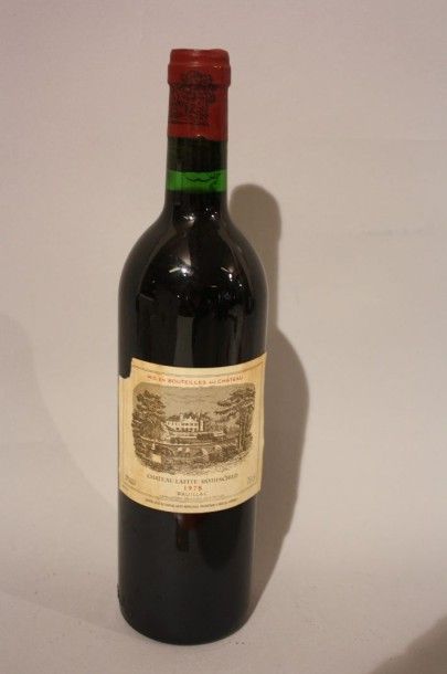 1 B CHÂTEAU LAFITE ROTHSCHILD (e.l.a. voire...