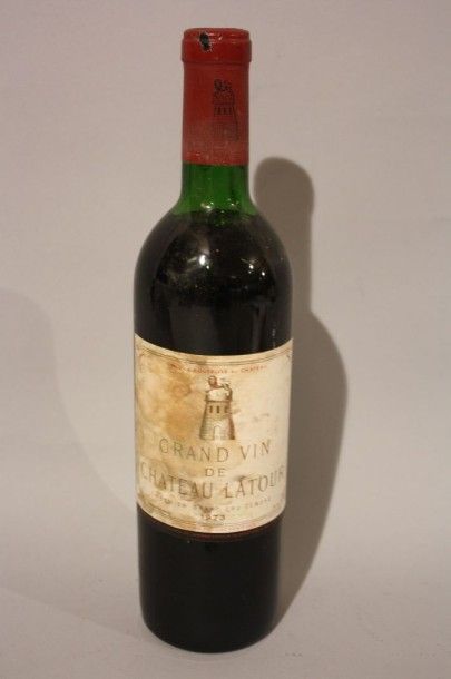 1 B CHÂTEAU LATOUR (H.E; e.t.h.) GCC1 Pauillac...