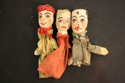 Trois petites marionnettes pour enfants vers...