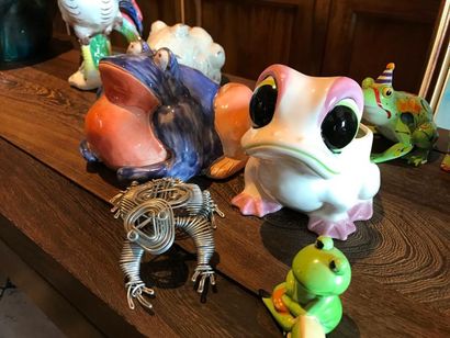 Collection de grenouilles 
