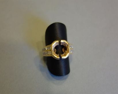 Monture de bague en or jaune 18K (750/oo)...