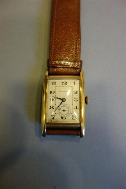 LONGINES : Montre d'homme en argent (800/oo)...