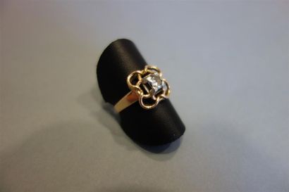 Bague en or jaune et platine sertie d'un...