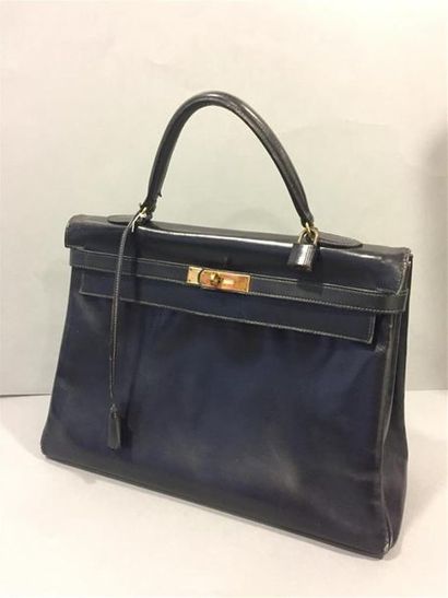 HERMES PARIS. Sac Kelly 35 cm en cuir bleu...