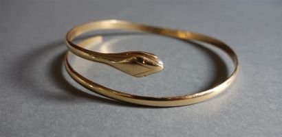 Bracelet jonc ouvert en or jaune 18K (750/oo)...