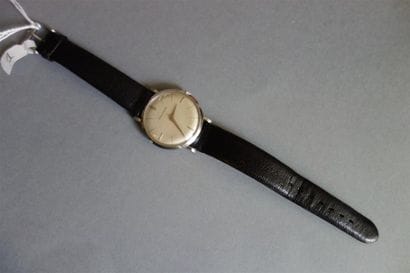 JAEGER LeCOULTRE : Montre d'homme en acier,...