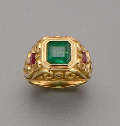 Bague Chevalière en or jaune 18K (750/oo)...